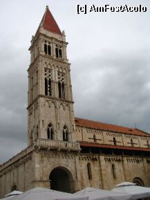 [P12] Trogir » foto by turistro
 - 
<span class="allrVoted glyphicon glyphicon-heart hidden" id="av4570"></span>
<a class="m-l-10 hidden" id="sv4570" onclick="voting_Foto_DelVot(,4570,1278)" role="button">șterge vot <span class="glyphicon glyphicon-remove"></span></a>
<a id="v94570" class=" c-red"  onclick="voting_Foto_SetVot(4570)" role="button"><span class="glyphicon glyphicon-heart-empty"></span> <b>LIKE</b> = Votează poza</a> <img class="hidden"  id="f4570W9" src="/imagini/loader.gif" border="0" /><span class="AjErrMes hidden" id="e4570ErM"></span>