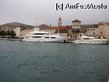 [P13] Trogir » foto by turistro
 - 
<span class="allrVoted glyphicon glyphicon-heart hidden" id="av4571"></span>
<a class="m-l-10 hidden" id="sv4571" onclick="voting_Foto_DelVot(,4571,1278)" role="button">șterge vot <span class="glyphicon glyphicon-remove"></span></a>
<a id="v94571" class=" c-red"  onclick="voting_Foto_SetVot(4571)" role="button"><span class="glyphicon glyphicon-heart-empty"></span> <b>LIKE</b> = Votează poza</a> <img class="hidden"  id="f4571W9" src="/imagini/loader.gif" border="0" /><span class="AjErrMes hidden" id="e4571ErM"></span>