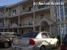 [P01] Hotel Petriti, Ulcinj  » foto by phleau
 - 
<span class="allrVoted glyphicon glyphicon-heart hidden" id="av10218"></span>
<a class="m-l-10 hidden" id="sv10218" onclick="voting_Foto_DelVot(,10218,2742)" role="button">șterge vot <span class="glyphicon glyphicon-remove"></span></a>
<a id="v910218" class=" c-red"  onclick="voting_Foto_SetVot(10218)" role="button"><span class="glyphicon glyphicon-heart-empty"></span> <b>LIKE</b> = Votează poza</a> <img class="hidden"  id="f10218W9" src="/imagini/loader.gif" border="0" /><span class="AjErrMes hidden" id="e10218ErM"></span>