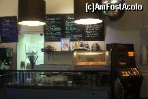 [P23] Intrarea la restaurant al hotelului Hem din Amsterdam » foto by ileanaxperta*
 - 
<span class="allrVoted glyphicon glyphicon-heart hidden" id="av173820"></span>
<a class="m-l-10 hidden" id="sv173820" onclick="voting_Foto_DelVot(,173820,3270)" role="button">șterge vot <span class="glyphicon glyphicon-remove"></span></a>
<a id="v9173820" class=" c-red"  onclick="voting_Foto_SetVot(173820)" role="button"><span class="glyphicon glyphicon-heart-empty"></span> <b>LIKE</b> = Votează poza</a> <img class="hidden"  id="f173820W9" src="/imagini/loader.gif" border="0" /><span class="AjErrMes hidden" id="e173820ErM"></span>