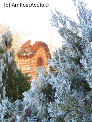 [P07] Sub imperiul iernii - Biserica Bucur Ciobanul.  » foto by tata123 🔱
 - 
<span class="allrVoted glyphicon glyphicon-heart hidden" id="av833024"></span>
<a class="m-l-10 hidden" id="sv833024" onclick="voting_Foto_DelVot(,833024,3729)" role="button">șterge vot <span class="glyphicon glyphicon-remove"></span></a>
<a id="v9833024" class=" c-red"  onclick="voting_Foto_SetVot(833024)" role="button"><span class="glyphicon glyphicon-heart-empty"></span> <b>LIKE</b> = Votează poza</a> <img class="hidden"  id="f833024W9" src="/imagini/loader.gif" border="0" /><span class="AjErrMes hidden" id="e833024ErM"></span>