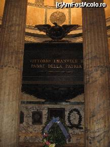 [P17] mormantul lui Vittorio Emanuele - primul rege al Italiei- din Pantheon » foto by molko*
 - 
<span class="allrVoted glyphicon glyphicon-heart hidden" id="av31326"></span>
<a class="m-l-10 hidden" id="sv31326" onclick="voting_Foto_DelVot(,31326,3735)" role="button">șterge vot <span class="glyphicon glyphicon-remove"></span></a>
<a id="v931326" class=" c-red"  onclick="voting_Foto_SetVot(31326)" role="button"><span class="glyphicon glyphicon-heart-empty"></span> <b>LIKE</b> = Votează poza</a> <img class="hidden"  id="f31326W9" src="/imagini/loader.gif" border="0" /><span class="AjErrMes hidden" id="e31326ErM"></span>