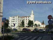 [P24] Crikvenica - catedrala din centrul orasului » foto by danoradea
 - 
<span class="allrVoted glyphicon glyphicon-heart hidden" id="av29501"></span>
<a class="m-l-10 hidden" id="sv29501" onclick="voting_Foto_DelVot(,29501,3967)" role="button">șterge vot <span class="glyphicon glyphicon-remove"></span></a>
<a id="v929501" class=" c-red"  onclick="voting_Foto_SetVot(29501)" role="button"><span class="glyphicon glyphicon-heart-empty"></span> <b>LIKE</b> = Votează poza</a> <img class="hidden"  id="f29501W9" src="/imagini/loader.gif" border="0" /><span class="AjErrMes hidden" id="e29501ErM"></span>