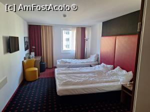 [P12] Camera noastra » foto by nightwish
 - 
<span class="allrVoted glyphicon glyphicon-heart hidden" id="av1515325"></span>
<a class="m-l-10 hidden" id="sv1515325" onclick="voting_Foto_DelVot(,1515325,4474)" role="button">șterge vot <span class="glyphicon glyphicon-remove"></span></a>
<a id="v91515325" class=" c-red"  onclick="voting_Foto_SetVot(1515325)" role="button"><span class="glyphicon glyphicon-heart-empty"></span> <b>LIKE</b> = Votează poza</a> <img class="hidden"  id="f1515325W9" src="/imagini/loader.gif" border="0" /><span class="AjErrMes hidden" id="e1515325ErM"></span>