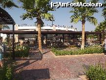 [P06] Barul de la piscina » foto by Andrew22*
 - 
<span class="allrVoted glyphicon glyphicon-heart hidden" id="av258338"></span>
<a class="m-l-10 hidden" id="sv258338" onclick="voting_Foto_DelVot(,258338,16)" role="button">șterge vot <span class="glyphicon glyphicon-remove"></span></a>
<a id="v9258338" class=" c-red"  onclick="voting_Foto_SetVot(258338)" role="button"><span class="glyphicon glyphicon-heart-empty"></span> <b>LIKE</b> = Votează poza</a> <img class="hidden"  id="f258338W9" src="/imagini/loader.gif" border="0" /><span class="AjErrMes hidden" id="e258338ErM"></span>