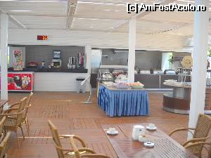 [P23] Vera Stone Palace restaurantul de la plaja unde gasiti bauturi si mancare (gratare, supe, salate)  » foto by Andox
 - 
<span class="allrVoted glyphicon glyphicon-heart hidden" id="av507907"></span>
<a class="m-l-10 hidden" id="sv507907" onclick="voting_Foto_DelVot(,507907,188)" role="button">șterge vot <span class="glyphicon glyphicon-remove"></span></a>
<a id="v9507907" class=" c-red"  onclick="voting_Foto_SetVot(507907)" role="button"><span class="glyphicon glyphicon-heart-empty"></span> <b>LIKE</b> = Votează poza</a> <img class="hidden"  id="f507907W9" src="/imagini/loader.gif" border="0" /><span class="AjErrMes hidden" id="e507907ErM"></span>