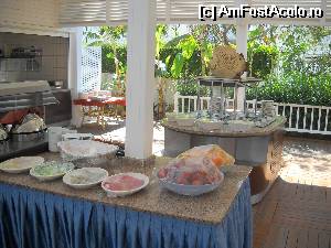 [P25] Vera Stone Palace - restaurantul de la plaja » foto by Andox
 - 
<span class="allrVoted glyphicon glyphicon-heart hidden" id="av507909"></span>
<a class="m-l-10 hidden" id="sv507909" onclick="voting_Foto_DelVot(,507909,188)" role="button">șterge vot <span class="glyphicon glyphicon-remove"></span></a>
<a id="v9507909" class=" c-red"  onclick="voting_Foto_SetVot(507909)" role="button"><span class="glyphicon glyphicon-heart-empty"></span> <b>LIKE</b> = Votează poza</a> <img class="hidden"  id="f507909W9" src="/imagini/loader.gif" border="0" /><span class="AjErrMes hidden" id="e507909ErM"></span>