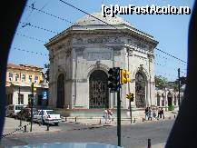 [P07] Monument in ISTANBUL pe BLVD ce duce spre Parcul central dintre Sfanta Sofia si Moschea Albastra » foto by costin1968
 - 
<span class="allrVoted glyphicon glyphicon-heart hidden" id="av49727"></span>
<a class="m-l-10 hidden" id="sv49727" onclick="voting_Foto_DelVot(,49727,213)" role="button">șterge vot <span class="glyphicon glyphicon-remove"></span></a>
<a id="v949727" class=" c-red"  onclick="voting_Foto_SetVot(49727)" role="button"><span class="glyphicon glyphicon-heart-empty"></span> <b>LIKE</b> = Votează poza</a> <img class="hidden"  id="f49727W9" src="/imagini/loader.gif" border="0" /><span class="AjErrMes hidden" id="e49727ErM"></span>