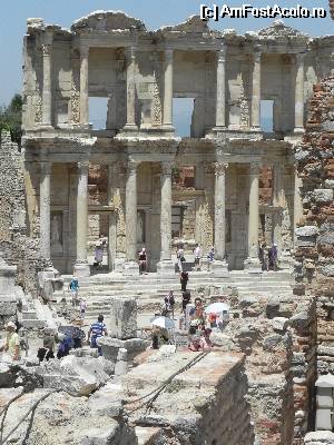 [P11] Efes biblioteca » foto by big_profesor
 - 
<span class="allrVoted glyphicon glyphicon-heart hidden" id="av530687"></span>
<a class="m-l-10 hidden" id="sv530687" onclick="voting_Foto_DelVot(,530687,215)" role="button">șterge vot <span class="glyphicon glyphicon-remove"></span></a>
<a id="v9530687" class=" c-red"  onclick="voting_Foto_SetVot(530687)" role="button"><span class="glyphicon glyphicon-heart-empty"></span> <b>LIKE</b> = Votează poza</a> <img class="hidden"  id="f530687W9" src="/imagini/loader.gif" border="0" /><span class="AjErrMes hidden" id="e530687ErM"></span>