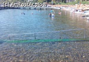 [P13] Se putea coborî în mare și pe platforma care îți proteja tălpile de pietroaiele de la țărm » foto by Klaudyia
 - 
<span class="allrVoted glyphicon glyphicon-heart hidden" id="av819503"></span>
<a class="m-l-10 hidden" id="sv819503" onclick="voting_Foto_DelVot(,819503,304)" role="button">șterge vot <span class="glyphicon glyphicon-remove"></span></a>
<a id="v9819503" class=" c-red"  onclick="voting_Foto_SetVot(819503)" role="button"><span class="glyphicon glyphicon-heart-empty"></span> <b>LIKE</b> = Votează poza</a> <img class="hidden"  id="f819503W9" src="/imagini/loader.gif" border="0" /><span class="AjErrMes hidden" id="e819503ErM"></span>