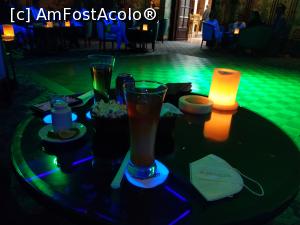 [P55] O seară frumoasă la Sunset Bar. » foto by maryka
 - 
<span class="allrVoted glyphicon glyphicon-heart hidden" id="av1221644"></span>
<a class="m-l-10 hidden" id="sv1221644" onclick="voting_Foto_DelVot(,1221644,31)" role="button">șterge vot <span class="glyphicon glyphicon-remove"></span></a>
<a id="v91221644" class=" c-red"  onclick="voting_Foto_SetVot(1221644)" role="button"><span class="glyphicon glyphicon-heart-empty"></span> <b>LIKE</b> = Votează poza</a> <img class="hidden"  id="f1221644W9" src="/imagini/loader.gif" border="0" /><span class="AjErrMes hidden" id="e1221644ErM"></span>