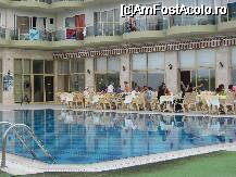 [P01] Piscina si restaurantul de afara » foto by Artlover1982*
 - 
<span class="allrVoted glyphicon glyphicon-heart hidden" id="av18026"></span>
<a class="m-l-10 hidden" id="sv18026" onclick="voting_Foto_DelVot(,18026,359)" role="button">șterge vot <span class="glyphicon glyphicon-remove"></span></a>
<a id="v918026" class=" c-red"  onclick="voting_Foto_SetVot(18026)" role="button"><span class="glyphicon glyphicon-heart-empty"></span> <b>LIKE</b> = Votează poza</a> <img class="hidden"  id="f18026W9" src="/imagini/loader.gif" border="0" /><span class="AjErrMes hidden" id="e18026ErM"></span>