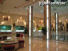 [P08] Recepţia şi o parte din holul extrem de frumos, din marmură cu balustrate din sticlă ce erau curăţate în fiecare zi de o armată de oameni. » foto by Maditu16
 - 
<span class="allrVoted glyphicon glyphicon-heart hidden" id="av212497"></span>
<a class="m-l-10 hidden" id="sv212497" onclick="voting_Foto_DelVot(,212497,36)" role="button">șterge vot <span class="glyphicon glyphicon-remove"></span></a>
<a id="v9212497" class=" c-red"  onclick="voting_Foto_SetVot(212497)" role="button"><span class="glyphicon glyphicon-heart-empty"></span> <b>LIKE</b> = Votează poza</a> <img class="hidden"  id="f212497W9" src="/imagini/loader.gif" border="0" /><span class="AjErrMes hidden" id="e212497ErM"></span>