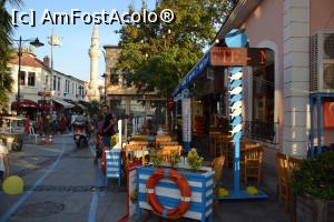 [P20] Restaurant cu specific pescaresc. In ultim plan se vede minaretul Moscheei.  » foto by Dorina9
 - 
<span class="allrVoted glyphicon glyphicon-heart hidden" id="av1152036"></span>
<a class="m-l-10 hidden" id="sv1152036" onclick="voting_Foto_DelVot(,1152036,377)" role="button">șterge vot <span class="glyphicon glyphicon-remove"></span></a>
<a id="v91152036" class=" c-red"  onclick="voting_Foto_SetVot(1152036)" role="button"><span class="glyphicon glyphicon-heart-empty"></span> <b>LIKE</b> = Votează poza</a> <img class="hidden"  id="f1152036W9" src="/imagini/loader.gif" border="0" /><span class="AjErrMes hidden" id="e1152036ErM"></span>