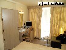 [P04] Camera noastra cu tv, minibar, birou » foto by pepsi70ro
 - 
<span class="allrVoted glyphicon glyphicon-heart hidden" id="av232655"></span>
<a class="m-l-10 hidden" id="sv232655" onclick="voting_Foto_DelVot(,232655,404)" role="button">șterge vot <span class="glyphicon glyphicon-remove"></span></a>
<a id="v9232655" class=" c-red"  onclick="voting_Foto_SetVot(232655)" role="button"><span class="glyphicon glyphicon-heart-empty"></span> <b>LIKE</b> = Votează poza</a> <img class="hidden"  id="f232655W9" src="/imagini/loader.gif" border="0" /><span class="AjErrMes hidden" id="e232655ErM"></span>
