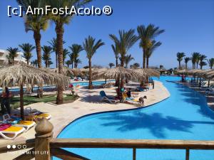 [P05] O parte din lantul de piscine intinse pe aproape jumatate din suprafata resortului. » foto by Dan Petrescu
 - 
<span class="allrVoted glyphicon glyphicon-heart hidden" id="av1297472"></span>
<a class="m-l-10 hidden" id="sv1297472" onclick="voting_Foto_DelVot(,1297472,418)" role="button">șterge vot <span class="glyphicon glyphicon-remove"></span></a>
<a id="v91297472" class=" c-red"  onclick="voting_Foto_SetVot(1297472)" role="button"><span class="glyphicon glyphicon-heart-empty"></span> <b>LIKE</b> = Votează poza</a> <img class="hidden"  id="f1297472W9" src="/imagini/loader.gif" border="0" /><span class="AjErrMes hidden" id="e1297472ErM"></span>