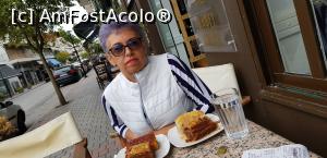 [P13] La Brigoli¨s, la o cafea greceasca si o baklava » foto by Nico15
 - 
<span class="allrVoted glyphicon glyphicon-heart hidden" id="av1121036"></span>
<a class="m-l-10 hidden" id="sv1121036" onclick="voting_Foto_DelVot(,1121036,430)" role="button">șterge vot <span class="glyphicon glyphicon-remove"></span></a>
<a id="v91121036" class=" c-red"  onclick="voting_Foto_SetVot(1121036)" role="button"><span class="glyphicon glyphicon-heart-empty"></span> <b>LIKE</b> = Votează poza</a> <img class="hidden"  id="f1121036W9" src="/imagini/loader.gif" border="0" /><span class="AjErrMes hidden" id="e1121036ErM"></span>