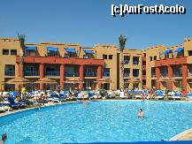 [P12] Acesta e un hotel vecin cu Sonesta, cred ca Titanic Palace, unde ne-am intalnit cu insotitorul de grup toti turistii din hotelurile vecine » foto by rsimona
 - 
<span class="allrVoted glyphicon glyphicon-heart hidden" id="av212029"></span>
<a class="m-l-10 hidden" id="sv212029" onclick="voting_Foto_DelVot(,212029,458)" role="button">șterge vot <span class="glyphicon glyphicon-remove"></span></a>
<a id="v9212029" class=" c-red"  onclick="voting_Foto_SetVot(212029)" role="button"><span class="glyphicon glyphicon-heart-empty"></span> <b>LIKE</b> = Votează poza</a> <img class="hidden"  id="f212029W9" src="/imagini/loader.gif" border="0" /><span class="AjErrMes hidden" id="e212029ErM"></span>