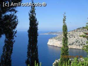 [P22] Apa marii, chiparosi si piatra.  » foto by elviramvio
 - 
<span class="allrVoted glyphicon glyphicon-heart hidden" id="av820688"></span>
<a class="m-l-10 hidden" id="sv820688" onclick="voting_Foto_DelVot(,820688,460)" role="button">șterge vot <span class="glyphicon glyphicon-remove"></span></a>
<a id="v9820688" class=" c-red"  onclick="voting_Foto_SetVot(820688)" role="button"><span class="glyphicon glyphicon-heart-empty"></span> <b>LIKE</b> = Votează poza</a> <img class="hidden"  id="f820688W9" src="/imagini/loader.gif" border="0" /><span class="AjErrMes hidden" id="e820688ErM"></span>