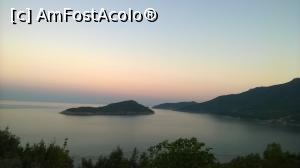 [P07] O insula! Kinira, parca » foto by DaRKruCS
 - 
<span class="allrVoted glyphicon glyphicon-heart hidden" id="av779763"></span>
<a class="m-l-10 hidden" id="sv779763" onclick="voting_Foto_DelVot(,779763,460)" role="button">șterge vot <span class="glyphicon glyphicon-remove"></span></a>
<a id="v9779763" class=" c-red"  onclick="voting_Foto_SetVot(779763)" role="button"><span class="glyphicon glyphicon-heart-empty"></span> <b>LIKE</b> = Votează poza</a> <img class="hidden"  id="f779763W9" src="/imagini/loader.gif" border="0" /><span class="AjErrMes hidden" id="e779763ErM"></span>