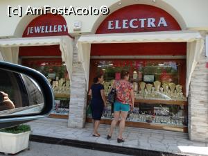 [P106] Iarasi Rucsi la poze :) » foto by vega06
 - 
<span class="allrVoted glyphicon glyphicon-heart hidden" id="av780095"></span>
<a class="m-l-10 hidden" id="sv780095" onclick="voting_Foto_DelVot(,780095,460)" role="button">șterge vot <span class="glyphicon glyphicon-remove"></span></a>
<a id="v9780095" class=" c-red"  onclick="voting_Foto_SetVot(780095)" role="button"><span class="glyphicon glyphicon-heart-empty"></span> <b>LIKE</b> = Votează poza</a> <img class="hidden"  id="f780095W9" src="/imagini/loader.gif" border="0" /><span class="AjErrMes hidden" id="e780095ErM"></span>