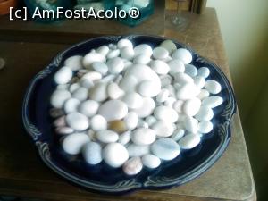 [P12] Si totusi, am reusit sa gasesc pe Marble Beach, ousoare de marmura. Cred ca sunt ultimele » foto by dorgo
 - 
<span class="allrVoted glyphicon glyphicon-heart hidden" id="av773864"></span>
<a class="m-l-10 hidden" id="sv773864" onclick="voting_Foto_DelVot(,773864,460)" role="button">șterge vot <span class="glyphicon glyphicon-remove"></span></a>
<a id="v9773864" class=" c-red"  onclick="voting_Foto_SetVot(773864)" role="button"><span class="glyphicon glyphicon-heart-empty"></span> <b>LIKE</b> = Votează poza</a> <img class="hidden"  id="f773864W9" src="/imagini/loader.gif" border="0" /><span class="AjErrMes hidden" id="e773864ErM"></span>