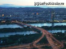 [P26] Viena - vedere din Donauturm, pod peste Dunăre... pe când şi unul peste Dâmboviţa, asemănător?! » foto by Dragoș_MD
 - 
<span class="allrVoted glyphicon glyphicon-heart hidden" id="av222060"></span>
<a class="m-l-10 hidden" id="sv222060" onclick="voting_Foto_DelVot(,222060,461)" role="button">șterge vot <span class="glyphicon glyphicon-remove"></span></a>
<a id="v9222060" class=" c-red"  onclick="voting_Foto_SetVot(222060)" role="button"><span class="glyphicon glyphicon-heart-empty"></span> <b>LIKE</b> = Votează poza</a> <img class="hidden"  id="f222060W9" src="/imagini/loader.gif" border="0" /><span class="AjErrMes hidden" id="e222060ErM"></span>