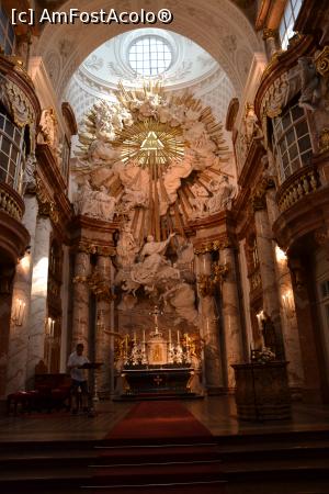 [P08] Altar Karlskirche » foto by Dorina9
 - 
<span class="allrVoted glyphicon glyphicon-heart hidden" id="av1162155"></span>
<a class="m-l-10 hidden" id="sv1162155" onclick="voting_Foto_DelVot(,1162155,461)" role="button">șterge vot <span class="glyphicon glyphicon-remove"></span></a>
<a id="v91162155" class=" c-red"  onclick="voting_Foto_SetVot(1162155)" role="button"><span class="glyphicon glyphicon-heart-empty"></span> <b>LIKE</b> = Votează poza</a> <img class="hidden"  id="f1162155W9" src="/imagini/loader.gif" border="0" /><span class="AjErrMes hidden" id="e1162155ErM"></span>