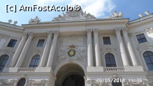 [P07] Palatul Hofburg » foto by ungureanica
 - 
<span class="allrVoted glyphicon glyphicon-heart hidden" id="av970774"></span>
<a class="m-l-10 hidden" id="sv970774" onclick="voting_Foto_DelVot(,970774,461)" role="button">șterge vot <span class="glyphicon glyphicon-remove"></span></a>
<a id="v9970774" class=" c-red"  onclick="voting_Foto_SetVot(970774)" role="button"><span class="glyphicon glyphicon-heart-empty"></span> <b>LIKE</b> = Votează poza</a> <img class="hidden"  id="f970774W9" src="/imagini/loader.gif" border="0" /><span class="AjErrMes hidden" id="e970774ErM"></span>