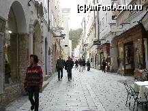 [P13] Strada comerciala din centrul Salzburg-ului » foto by decebal12345
 - 
<span class="allrVoted glyphicon glyphicon-heart hidden" id="av40430"></span>
<a class="m-l-10 hidden" id="sv40430" onclick="voting_Foto_DelVot(,40430,464)" role="button">șterge vot <span class="glyphicon glyphicon-remove"></span></a>
<a id="v940430" class=" c-red"  onclick="voting_Foto_SetVot(40430)" role="button"><span class="glyphicon glyphicon-heart-empty"></span> <b>LIKE</b> = Votează poza</a> <img class="hidden"  id="f40430W9" src="/imagini/loader.gif" border="0" /><span class="AjErrMes hidden" id="e40430ErM"></span>