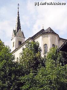 [P9x] Biserica din Kaprun » foto by raul
 - 
<span class="allrVoted glyphicon glyphicon-heart hidden" id="av5531"></span>
<a class="m-l-10 hidden" id="sv5531" onclick="voting_Foto_DelVot(,5531,464)" role="button">șterge vot <span class="glyphicon glyphicon-remove"></span></a>
<a id="v95531" class=" c-red"  onclick="voting_Foto_SetVot(5531)" role="button"><span class="glyphicon glyphicon-heart-empty"></span> <b>LIKE</b> = Votează poza</a> <img class="hidden"  id="f5531W9" src="/imagini/loader.gif" border="0" /><span class="AjErrMes hidden" id="e5531ErM"></span>