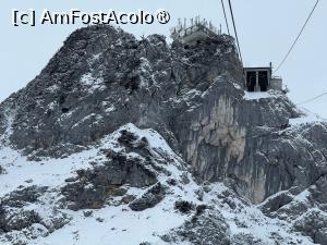 [P44] Telecabina de pe Untersberg » foto by adso
 - 
<span class="allrVoted glyphicon glyphicon-heart hidden" id="av1517553"></span>
<a class="m-l-10 hidden" id="sv1517553" onclick="voting_Foto_DelVot(,1517553,464)" role="button">șterge vot <span class="glyphicon glyphicon-remove"></span></a>
<a id="v91517553" class=" c-red"  onclick="voting_Foto_SetVot(1517553)" role="button"><span class="glyphicon glyphicon-heart-empty"></span> <b>LIKE</b> = Votează poza</a> <img class="hidden"  id="f1517553W9" src="/imagini/loader.gif" border="0" /><span class="AjErrMes hidden" id="e1517553ErM"></span>