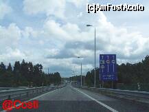 [P24] Ieşirea de pe autostradă se face după trecerea prin zona de plată, semnalată aşa cum se vede în imagine. » foto by Costi
 - 
<span class="allrVoted glyphicon glyphicon-heart hidden" id="av254413"></span>
<a class="m-l-10 hidden" id="sv254413" onclick="voting_Foto_DelVot(,254413,516)" role="button">șterge vot <span class="glyphicon glyphicon-remove"></span></a>
<a id="v9254413" class=" c-red"  onclick="voting_Foto_SetVot(254413)" role="button"><span class="glyphicon glyphicon-heart-empty"></span> <b>LIKE</b> = Votează poza</a> <img class="hidden"  id="f254413W9" src="/imagini/loader.gif" border="0" /><span class="AjErrMes hidden" id="e254413ErM"></span>