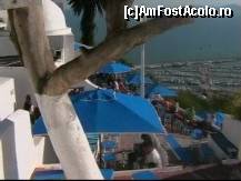 [P03] In minunatul cartier Sidi Bou Said din Tunis, in cel mai inalt punct se afla o ceainarie deosebit de pitoreasca, unde turistii savureaza un ceai din seminte de pin sau alte minunatii. Se vad Muntii Atlas si Marea Mediterana » foto by modest
 - 
<span class="allrVoted glyphicon glyphicon-heart hidden" id="av227886"></span>
<a class="m-l-10 hidden" id="sv227886" onclick="voting_Foto_DelVot(,227886,555)" role="button">șterge vot <span class="glyphicon glyphicon-remove"></span></a>
<a id="v9227886" class=" c-red"  onclick="voting_Foto_SetVot(227886)" role="button"><span class="glyphicon glyphicon-heart-empty"></span> <b>LIKE</b> = Votează poza</a> <img class="hidden"  id="f227886W9" src="/imagini/loader.gif" border="0" /><span class="AjErrMes hidden" id="e227886ErM"></span>