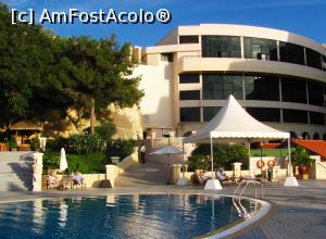 [P02] Am venit la piscina si pe vreme rea, inotand cu curaj (Sefa o numea inconstienta) in apa rece. Am intrat si in mare, unde temperatura apei era mai buna :)  » foto by Radu Tudoran
 - 
<span class="allrVoted glyphicon glyphicon-heart hidden" id="av816594"></span>
<a class="m-l-10 hidden" id="sv816594" onclick="voting_Foto_DelVot(,816594,556)" role="button">șterge vot <span class="glyphicon glyphicon-remove"></span></a>
<a id="v9816594" class=" c-red"  onclick="voting_Foto_SetVot(816594)" role="button"><span class="glyphicon glyphicon-heart-empty"></span> <b>LIKE</b> = Votează poza</a> <img class="hidden"  id="f816594W9" src="/imagini/loader.gif" border="0" /><span class="AjErrMes hidden" id="e816594ErM"></span>