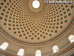 [P21] Malta - Domul din Mosta, cupola şi locul afectat de bombardament.  » foto by iulianic
 - 
<span class="allrVoted glyphicon glyphicon-heart hidden" id="av565487"></span>
<a class="m-l-10 hidden" id="sv565487" onclick="voting_Foto_DelVot(,565487,557)" role="button">șterge vot <span class="glyphicon glyphicon-remove"></span></a>
<a id="v9565487" class=" c-red"  onclick="voting_Foto_SetVot(565487)" role="button"><span class="glyphicon glyphicon-heart-empty"></span> <b>LIKE</b> = Votează poza</a> <img class="hidden"  id="f565487W9" src="/imagini/loader.gif" border="0" /><span class="AjErrMes hidden" id="e565487ErM"></span>