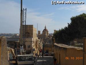 [P38] Malta - Biserica Sf. Gheorghe din Victoria (Rabat), văzută de la Citadelă.  » foto by iulianic
 - 
<span class="allrVoted glyphicon glyphicon-heart hidden" id="av565504"></span>
<a class="m-l-10 hidden" id="sv565504" onclick="voting_Foto_DelVot(,565504,557)" role="button">șterge vot <span class="glyphicon glyphicon-remove"></span></a>
<a id="v9565504" class=" c-red"  onclick="voting_Foto_SetVot(565504)" role="button"><span class="glyphicon glyphicon-heart-empty"></span> <b>LIKE</b> = Votează poza</a> <img class="hidden"  id="f565504W9" src="/imagini/loader.gif" border="0" /><span class="AjErrMes hidden" id="e565504ErM"></span>