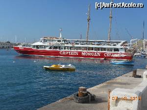 [P38] Plaje şi ţărmuri malteze - 'Captain Morgan', gazda noastră de o zi.  » foto by iulianic
 - 
<span class="allrVoted glyphicon glyphicon-heart hidden" id="av568700"></span>
<a class="m-l-10 hidden" id="sv568700" onclick="voting_Foto_DelVot(,568700,557)" role="button">șterge vot <span class="glyphicon glyphicon-remove"></span></a>
<a id="v9568700" class=" c-red"  onclick="voting_Foto_SetVot(568700)" role="button"><span class="glyphicon glyphicon-heart-empty"></span> <b>LIKE</b> = Votează poza</a> <img class="hidden"  id="f568700W9" src="/imagini/loader.gif" border="0" /><span class="AjErrMes hidden" id="e568700ErM"></span>