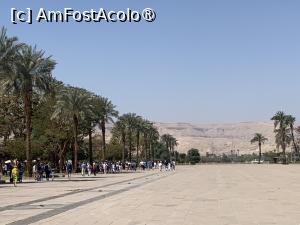 [P82] Templul Karnak,aleea (sau piața)de ieșire » foto by AZE
 - 
<span class="allrVoted glyphicon glyphicon-heart hidden" id="av1417911"></span>
<a class="m-l-10 hidden" id="sv1417911" onclick="voting_Foto_DelVot(,1417911,566)" role="button">șterge vot <span class="glyphicon glyphicon-remove"></span></a>
<a id="v91417911" class=" c-red"  onclick="voting_Foto_SetVot(1417911)" role="button"><span class="glyphicon glyphicon-heart-empty"></span> <b>LIKE</b> = Votează poza</a> <img class="hidden"  id="f1417911W9" src="/imagini/loader.gif" border="0" /><span class="AjErrMes hidden" id="e1417911ErM"></span>