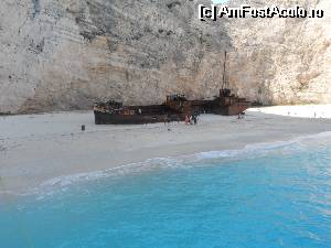 [P13] Vestita plaja navagio » foto by pnnicoleta
 - 
<span class="allrVoted glyphicon glyphicon-heart hidden" id="av531925"></span>
<a class="m-l-10 hidden" id="sv531925" onclick="voting_Foto_DelVot(,531925,584)" role="button">șterge vot <span class="glyphicon glyphicon-remove"></span></a>
<a id="v9531925" class=" c-red"  onclick="voting_Foto_SetVot(531925)" role="button"><span class="glyphicon glyphicon-heart-empty"></span> <b>LIKE</b> = Votează poza</a> <img class="hidden"  id="f531925W9" src="/imagini/loader.gif" border="0" /><span class="AjErrMes hidden" id="e531925ErM"></span>