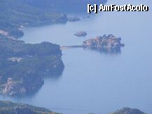 [P15] insula sveti stefan. Nu am fost acolo, ne-am multumit sa o admiram de pe drum » foto by vio1204*
 - 
<span class="allrVoted glyphicon glyphicon-heart hidden" id="av1461"></span>
<a class="m-l-10 hidden" id="sv1461" onclick="voting_Foto_DelVot(,1461,609)" role="button">șterge vot <span class="glyphicon glyphicon-remove"></span></a>
<a id="v91461" class=" c-red"  onclick="voting_Foto_SetVot(1461)" role="button"><span class="glyphicon glyphicon-heart-empty"></span> <b>LIKE</b> = Votează poza</a> <img class="hidden"  id="f1461W9" src="/imagini/loader.gif" border="0" /><span class="AjErrMes hidden" id="e1461ErM"></span>