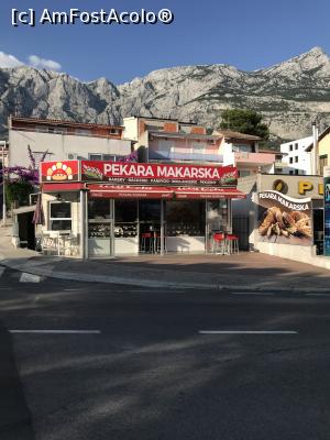 [P32] Patiserie, Makarska » foto by krisstinna
 - 
<span class="allrVoted glyphicon glyphicon-heart hidden" id="av990392"></span>
<a class="m-l-10 hidden" id="sv990392" onclick="voting_Foto_DelVot(,990392,619)" role="button">șterge vot <span class="glyphicon glyphicon-remove"></span></a>
<a id="v9990392" class=" c-red"  onclick="voting_Foto_SetVot(990392)" role="button"><span class="glyphicon glyphicon-heart-empty"></span> <b>LIKE</b> = Votează poza</a> <img class="hidden"  id="f990392W9" src="/imagini/loader.gif" border="0" /><span class="AjErrMes hidden" id="e990392ErM"></span>