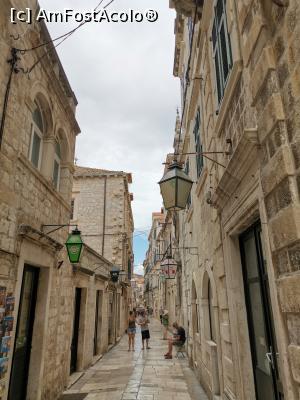 [P51] Dubrovnik - istorie » foto by Catalin Mate
 - 
<span class="allrVoted glyphicon glyphicon-heart hidden" id="av1180120"></span>
<a class="m-l-10 hidden" id="sv1180120" onclick="voting_Foto_DelVot(,1180120,619)" role="button">șterge vot <span class="glyphicon glyphicon-remove"></span></a>
<a id="v91180120" class=" c-red"  onclick="voting_Foto_SetVot(1180120)" role="button"><span class="glyphicon glyphicon-heart-empty"></span> <b>LIKE</b> = Votează poza</a> <img class="hidden"  id="f1180120W9" src="/imagini/loader.gif" border="0" /><span class="AjErrMes hidden" id="e1180120ErM"></span>