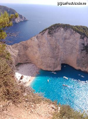 [P03] Navagio in toata splendoarea vazut de sus » foto by ramonaiutalim
 - 
<span class="allrVoted glyphicon glyphicon-heart hidden" id="av655525"></span>
<a class="m-l-10 hidden" id="sv655525" onclick="voting_Foto_DelVot(,655525,639)" role="button">șterge vot <span class="glyphicon glyphicon-remove"></span></a>
<a id="v9655525" class=" c-red"  onclick="voting_Foto_SetVot(655525)" role="button"><span class="glyphicon glyphicon-heart-empty"></span> <b>LIKE</b> = Votează poza</a> <img class="hidden"  id="f655525W9" src="/imagini/loader.gif" border="0" /><span class="AjErrMes hidden" id="e655525ErM"></span>