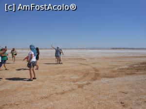 [P42] Sahara - Popas în deșert.  » foto by iulianic
 - 
<span class="allrVoted glyphicon glyphicon-heart hidden" id="av1078182"></span>
<a class="m-l-10 hidden" id="sv1078182" onclick="voting_Foto_DelVot(,1078182,658)" role="button">șterge vot <span class="glyphicon glyphicon-remove"></span></a>
<a id="v91078182" class=" c-red"  onclick="voting_Foto_SetVot(1078182)" role="button"><span class="glyphicon glyphicon-heart-empty"></span> <b>LIKE</b> = Votează poza</a> <img class="hidden"  id="f1078182W9" src="/imagini/loader.gif" border="0" /><span class="AjErrMes hidden" id="e1078182ErM"></span>