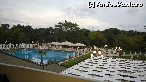 [P02] Vedere de la etaj unde se servea masa spre piscina si poolbar.  » foto by geo2012
 - 
<span class="allrVoted glyphicon glyphicon-heart hidden" id="av557076"></span>
<a class="m-l-10 hidden" id="sv557076" onclick="voting_Foto_DelVot(,557076,679)" role="button">șterge vot <span class="glyphicon glyphicon-remove"></span></a>
<a id="v9557076" class=" c-red"  onclick="voting_Foto_SetVot(557076)" role="button"><span class="glyphicon glyphicon-heart-empty"></span> <b>LIKE</b> = Votează poza</a> <img class="hidden"  id="f557076W9" src="/imagini/loader.gif" border="0" /><span class="AjErrMes hidden" id="e557076ErM"></span>