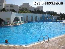 [P25] Orient Palace-Piscina mare » foto by baypkee
 - 
<span class="allrVoted glyphicon glyphicon-heart hidden" id="av25144"></span>
<a class="m-l-10 hidden" id="sv25144" onclick="voting_Foto_DelVot(,25144,681)" role="button">șterge vot <span class="glyphicon glyphicon-remove"></span></a>
<a id="v925144" class=" c-red"  onclick="voting_Foto_SetVot(25144)" role="button"><span class="glyphicon glyphicon-heart-empty"></span> <b>LIKE</b> = Votează poza</a> <img class="hidden"  id="f25144W9" src="/imagini/loader.gif" border="0" /><span class="AjErrMes hidden" id="e25144ErM"></span>