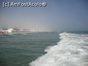 [P04] La Mamaia, bucurându-ne de o bălăceală pe cinste! Stațiunea era învăluită în ceață. » foto by Floryn81
 - 
<span class="allrVoted glyphicon glyphicon-heart hidden" id="av903372"></span>
<a class="m-l-10 hidden" id="sv903372" onclick="voting_Foto_DelVot(,903372,766)" role="button">șterge vot <span class="glyphicon glyphicon-remove"></span></a>
<a id="v9903372" class=" c-red"  onclick="voting_Foto_SetVot(903372)" role="button"><span class="glyphicon glyphicon-heart-empty"></span> <b>LIKE</b> = Votează poza</a> <img class="hidden"  id="f903372W9" src="/imagini/loader.gif" border="0" /><span class="AjErrMes hidden" id="e903372ErM"></span>