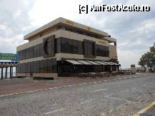 [P20] Mamaia - Golden Palace Hotel situat pe faleza, pe partea dinspre mare. » foto by iulianic
 - 
<span class="allrVoted glyphicon glyphicon-heart hidden" id="av321935"></span>
<a class="m-l-10 hidden" id="sv321935" onclick="voting_Foto_DelVot(,321935,766)" role="button">șterge vot <span class="glyphicon glyphicon-remove"></span></a>
<a id="v9321935" class=" c-red"  onclick="voting_Foto_SetVot(321935)" role="button"><span class="glyphicon glyphicon-heart-empty"></span> <b>LIKE</b> = Votează poza</a> <img class="hidden"  id="f321935W9" src="/imagini/loader.gif" border="0" /><span class="AjErrMes hidden" id="e321935ErM"></span>