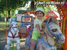 [P11] Satul de vacanta Mamaia - pe un cal din caruselul animalelor » foto by corinne
 - 
<span class="allrVoted glyphicon glyphicon-heart hidden" id="av138010"></span>
<a class="m-l-10 hidden" id="sv138010" onclick="voting_Foto_DelVot(,138010,766)" role="button">șterge vot <span class="glyphicon glyphicon-remove"></span></a>
<a id="v9138010" class=" c-red"  onclick="voting_Foto_SetVot(138010)" role="button"><span class="glyphicon glyphicon-heart-empty"></span> <b>LIKE</b> = Votează poza</a> <img class="hidden"  id="f138010W9" src="/imagini/loader.gif" border="0" /><span class="AjErrMes hidden" id="e138010ErM"></span>